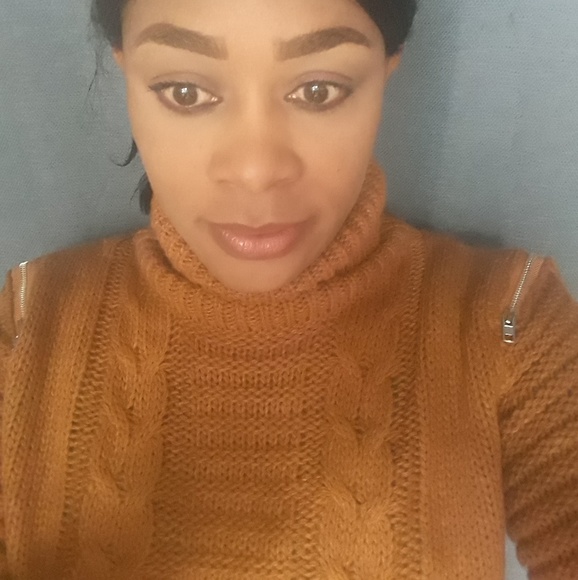 New ❄❄ Camel Sweater Dress - Picture 4 of 5